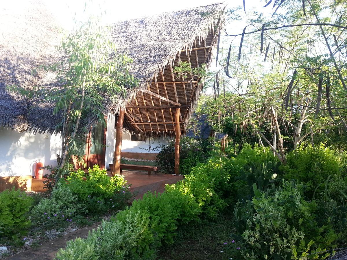 Pemba Arti Lodge Exterior photo