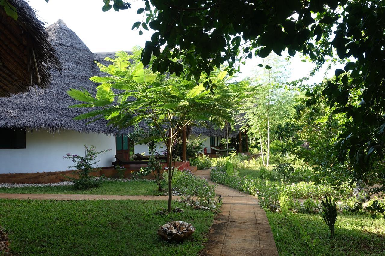 Pemba Arti Lodge Exterior photo